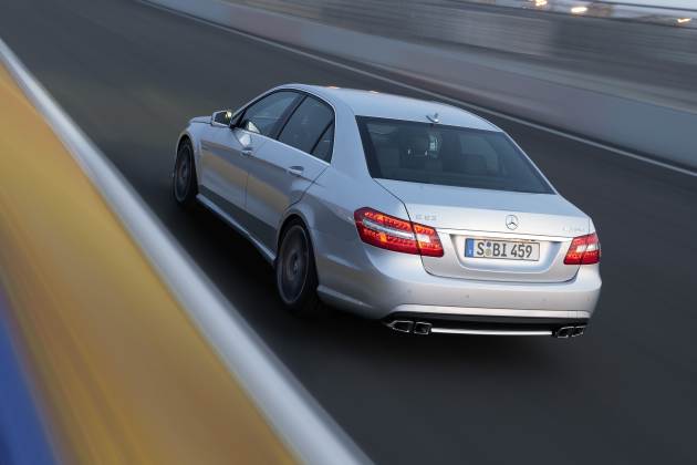 Mercedes E 63 AMG:
E 63 AMG